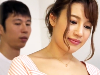 「先輩‥バレちゃう‥」後輩の美少女店員をこっそり店内でセクハラレ●プｗ