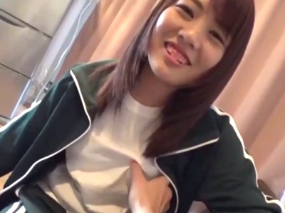 ガチでかわいい！！！某野球部女子マネージャーとのリアル個人撮影が流出ｗ